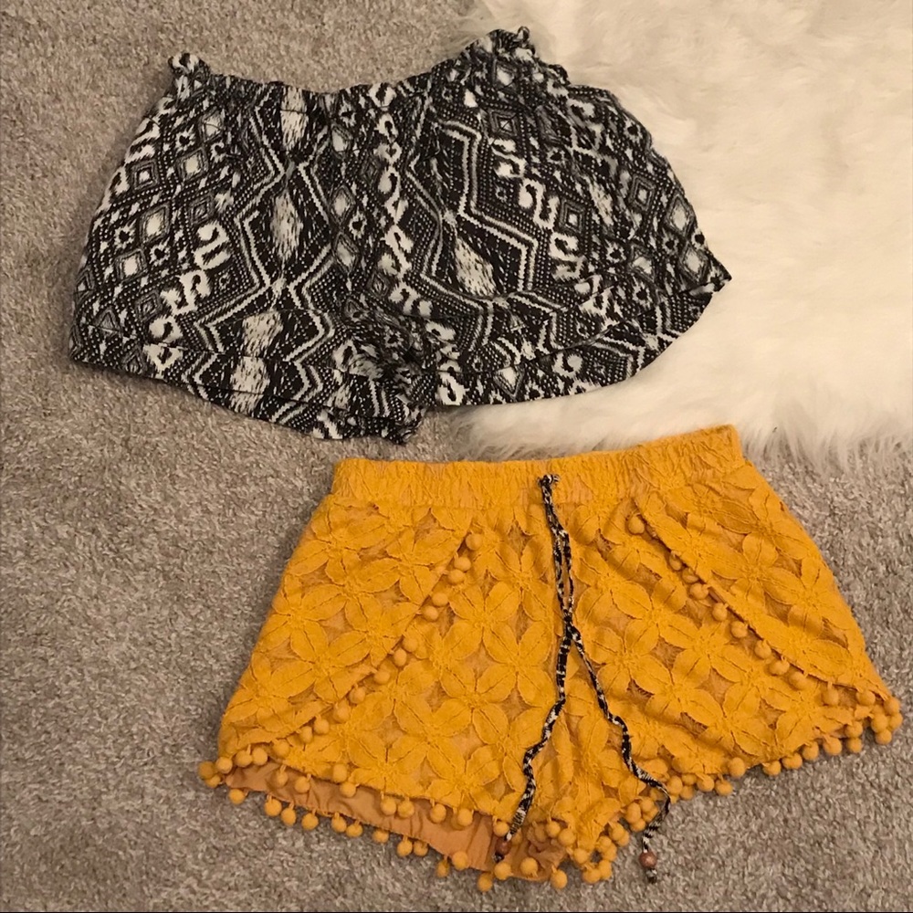 2 pairs of shorts